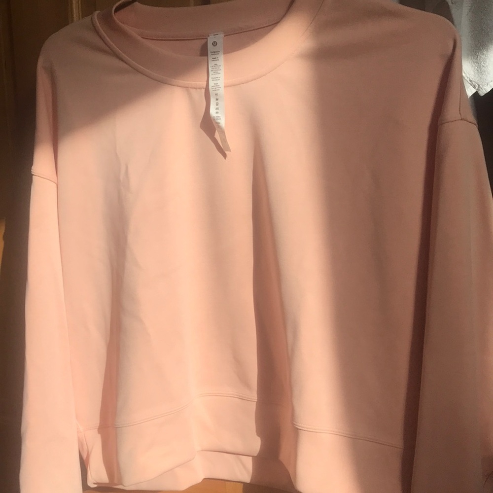Lululemon Peach Apricot Softstreme Perfectly Oversized Cropped Crew 8 NWOT